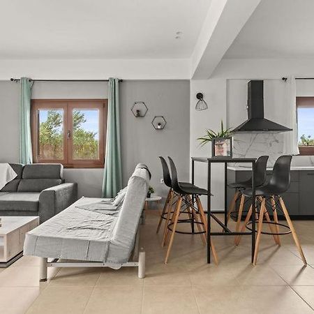 Md Residence Near The Beach W Bbq And Private Parking Hersonissos  Exterior photo