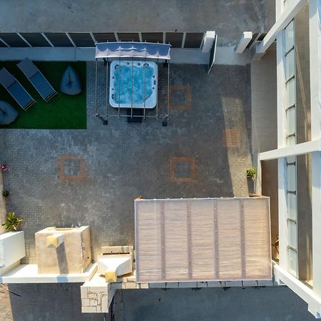 Md Residence Near The Beach W Bbq And Private Parking Hersonissos  Exterior photo