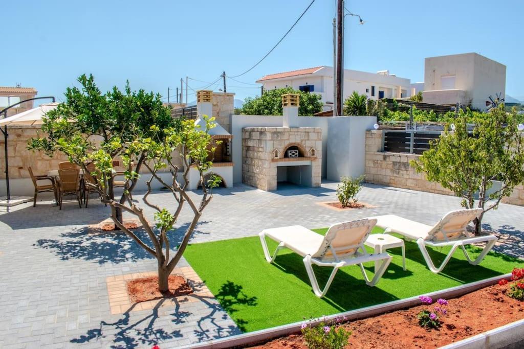 Md Residence Near The Beach W Bbq And Private Parking Hersonissos  Exterior photo