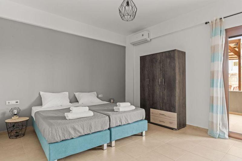 Md Residence Near The Beach W Bbq And Private Parking Hersonissos  Exterior photo