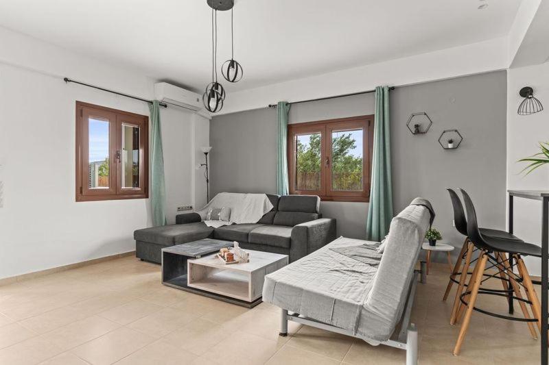 Md Residence Near The Beach W Bbq And Private Parking Hersonissos  Exterior photo