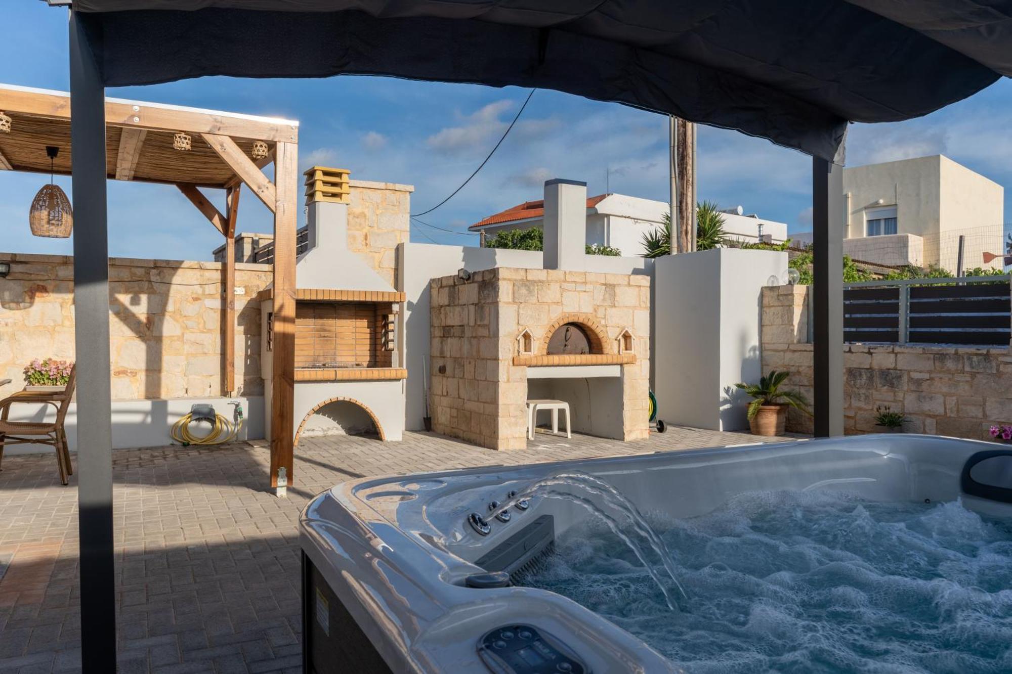 Md Residence Near The Beach W Bbq And Private Parking Hersonissos  Exterior photo